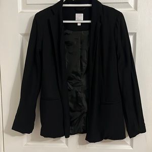 Women’s black blazer